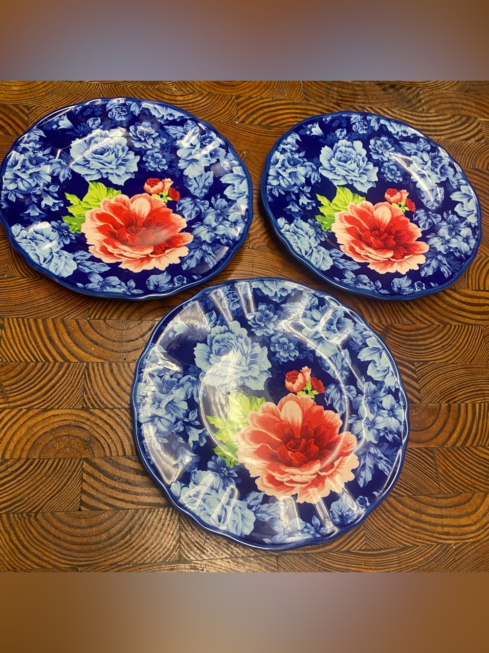 The Pioneer Woman 8.5” Heritage Floral Set of Three Salad,Dessert,Lunch Plates